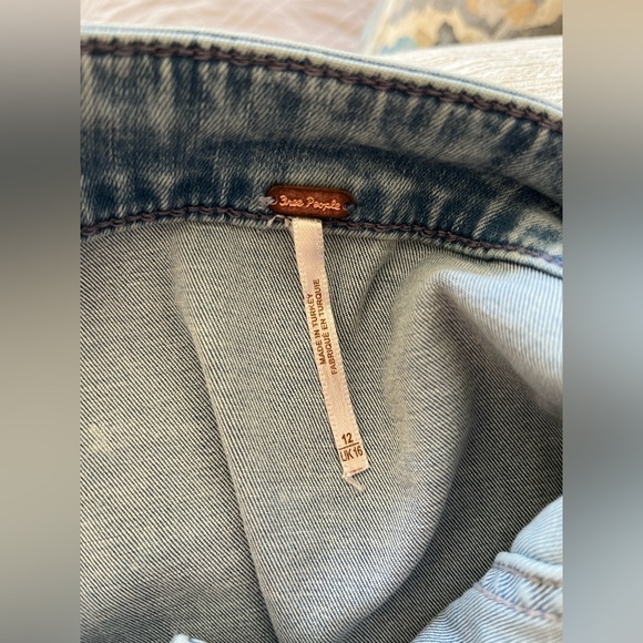 Free People Skirt. Size 12. - Picture 3 of 3